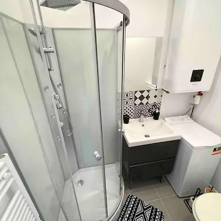 Charmant Studio Proche Plage Apartment